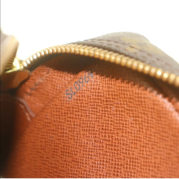 ❌Sold❌Auth Louis Vuitton Danube Crossbody Bag - Picture 11 of 12